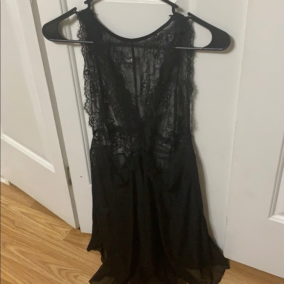 Lingerie Dress ( never worn ) - Picture 5 of 5